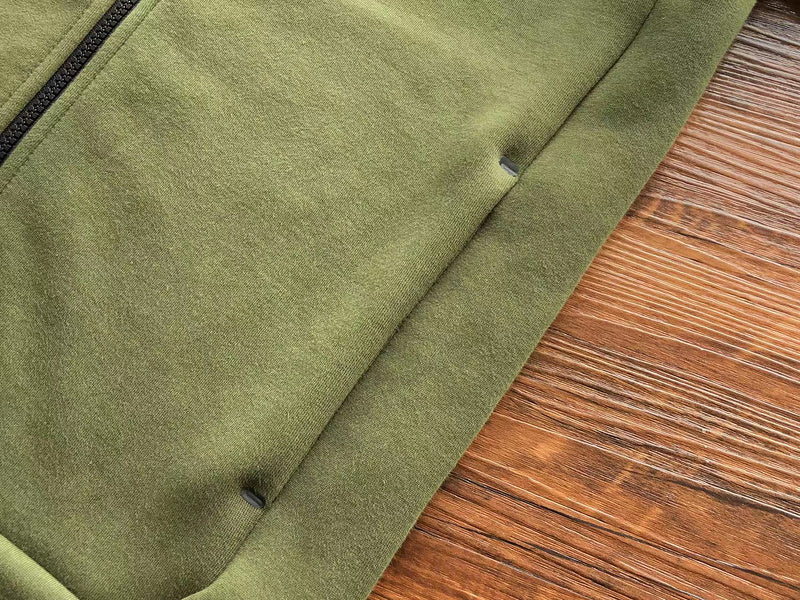 Sweat à capuche Nike Tech Fleece vert olive
