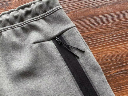 Pantalon en polaire technique Nike x Gris Loup
