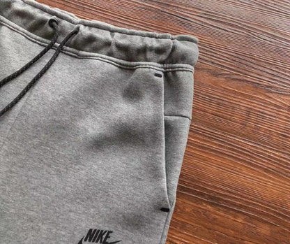 Pantalon en polaire technique Nike x Gris Loup