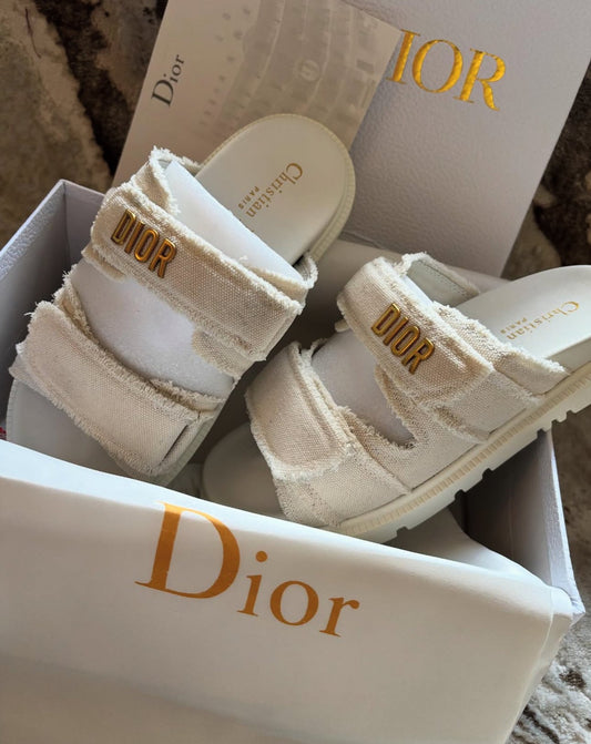 Sandales blanches CD