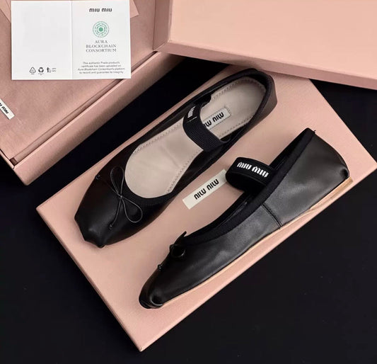 Soie de ballerine Miu Miu