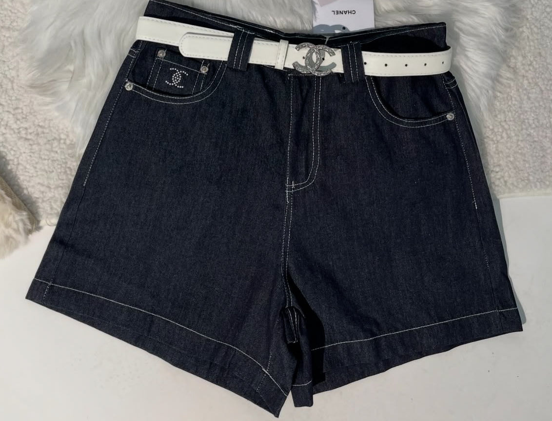 Short en jean foncé CC