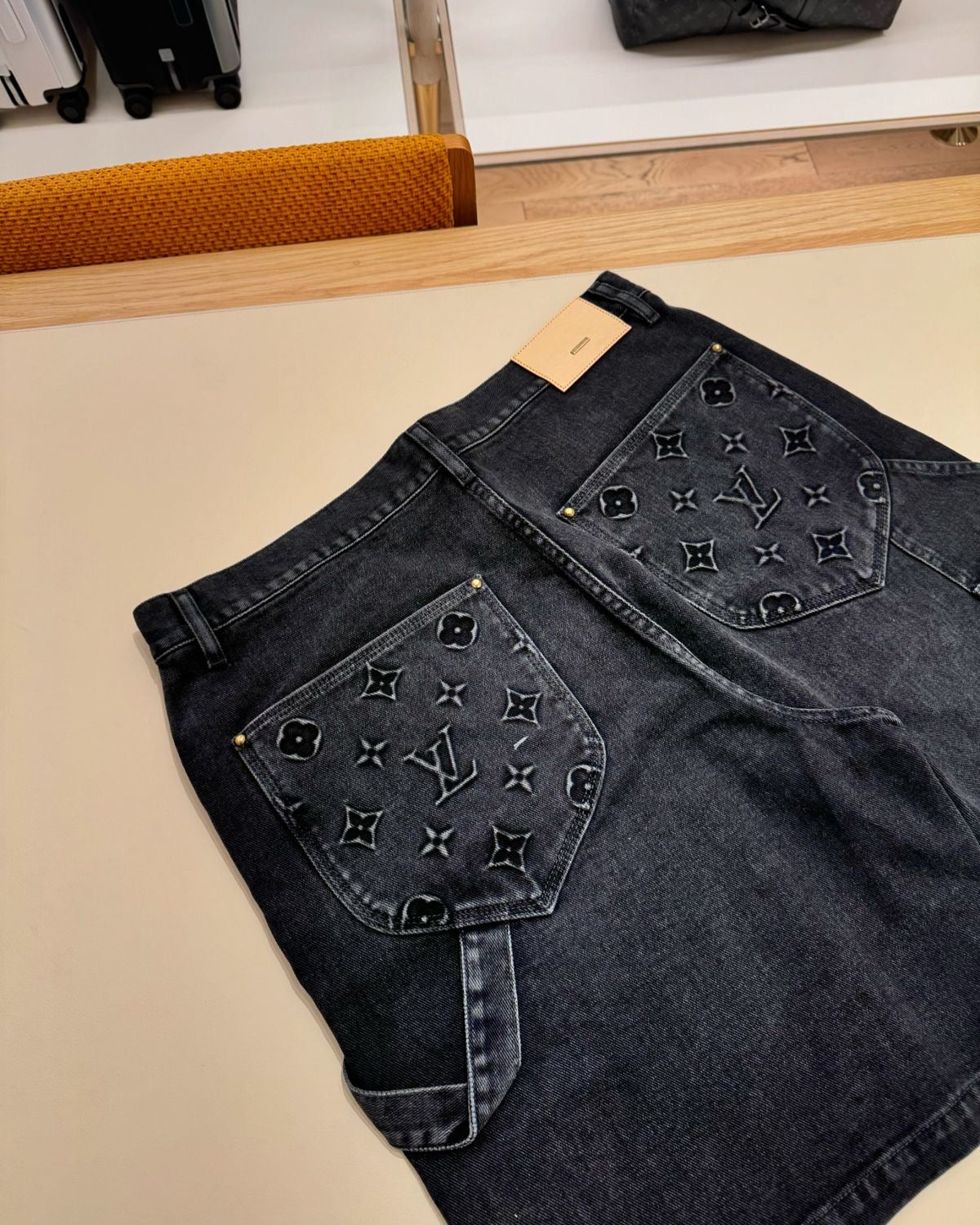 Jean en denim noir LV Carpenter