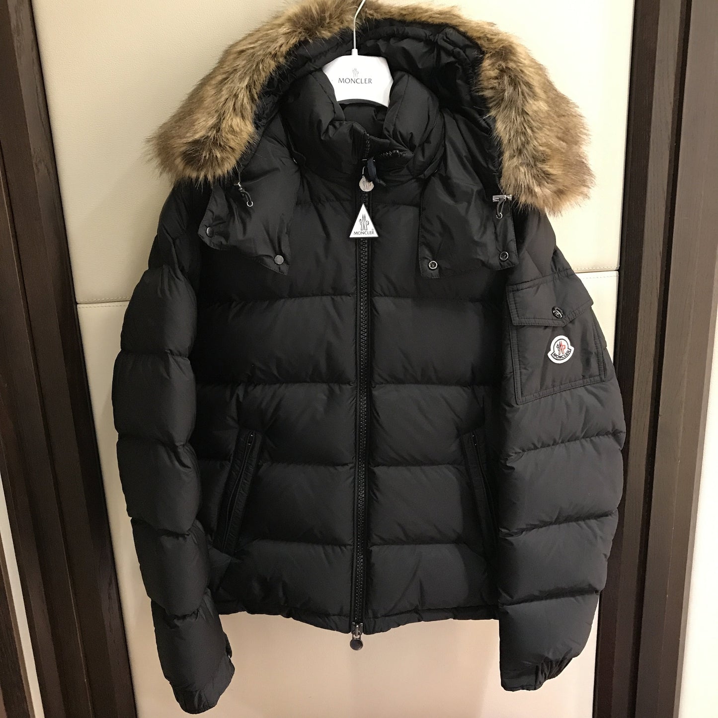 VESTE EN FOURRURE MATE MONCLER