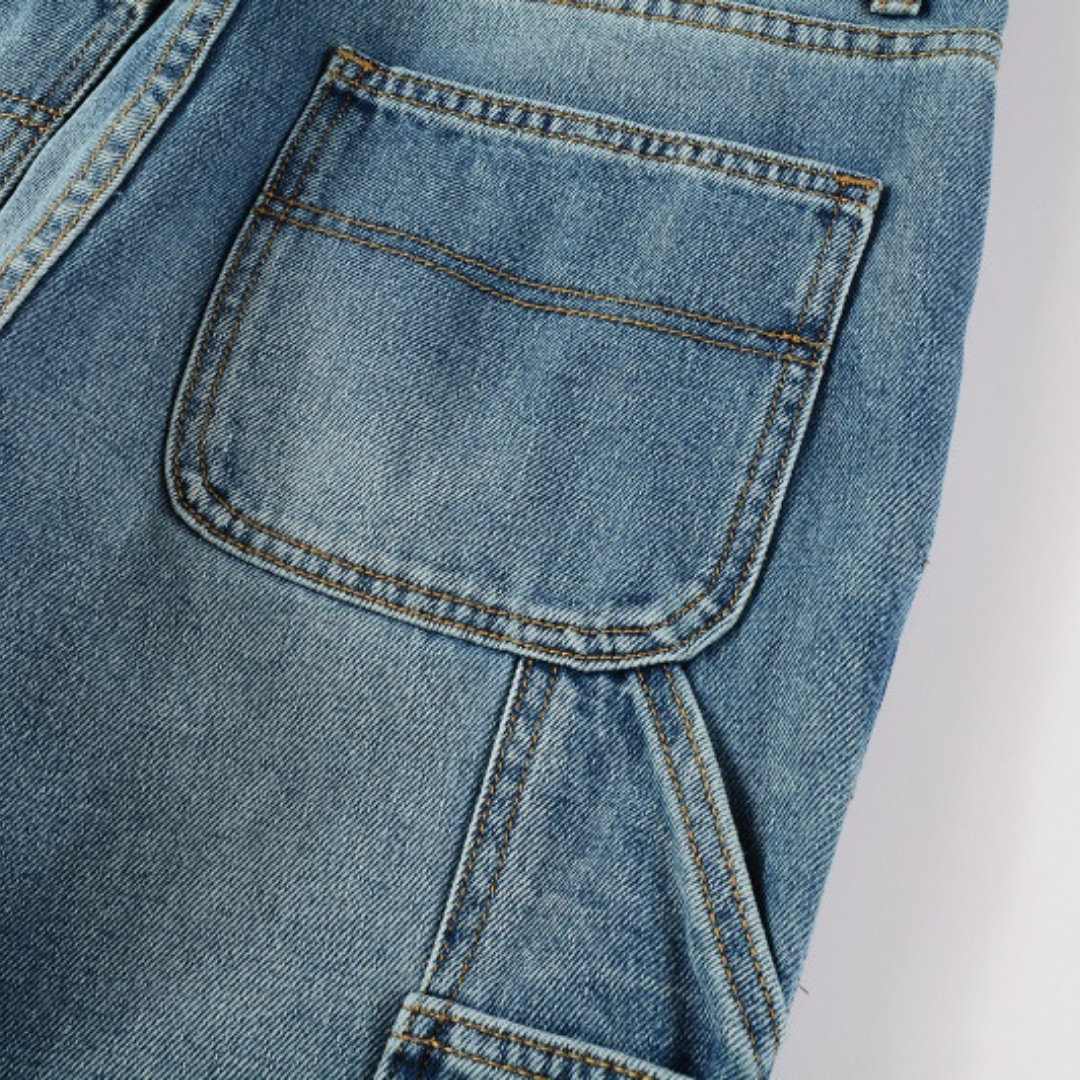 Jean évasé à patch bleu Amr