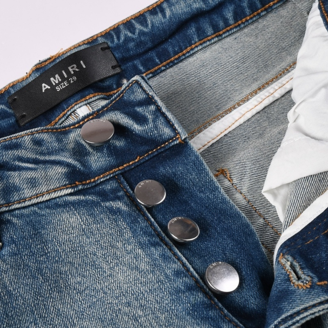 Jean Amr Gradient Bones