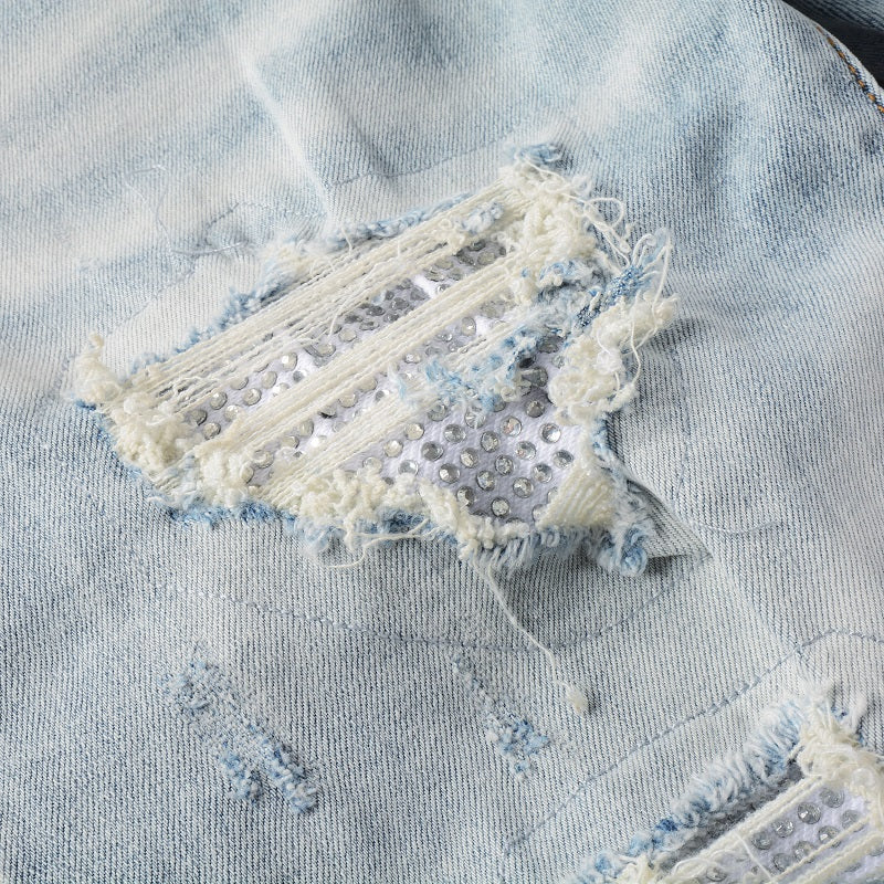 Jean bleu clair à patchs Amr