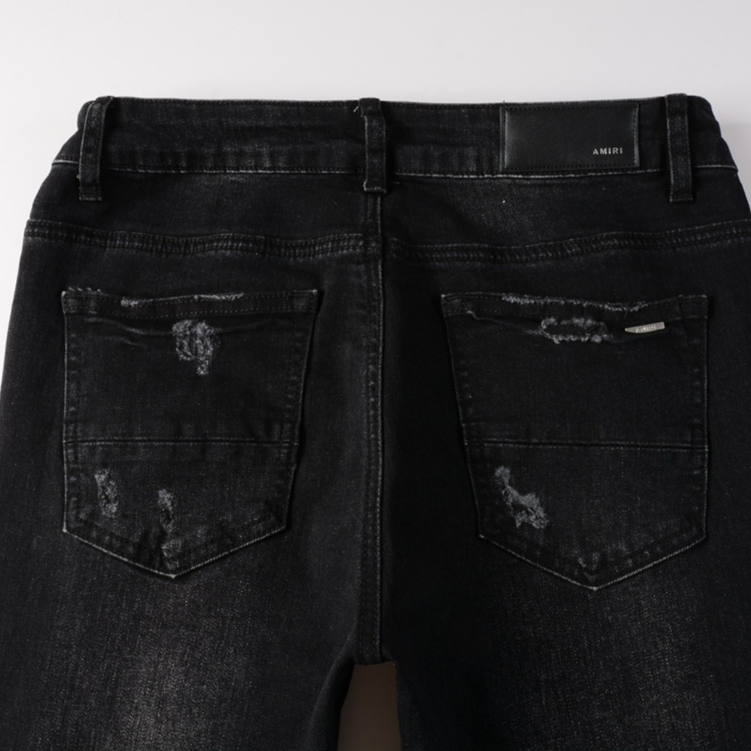 Jean noir Amr MA Bar