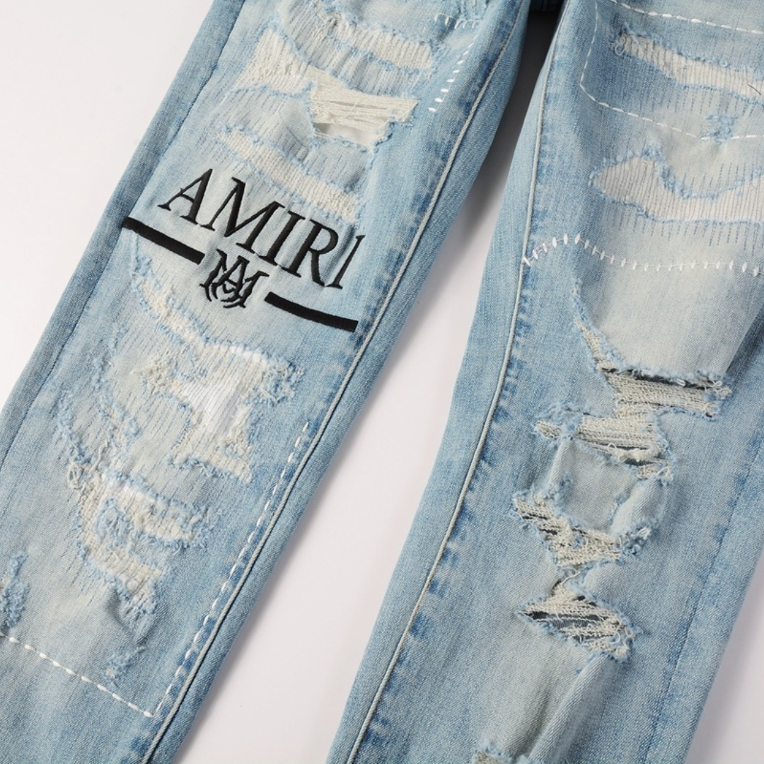 Jean bleu Amr MA Bar