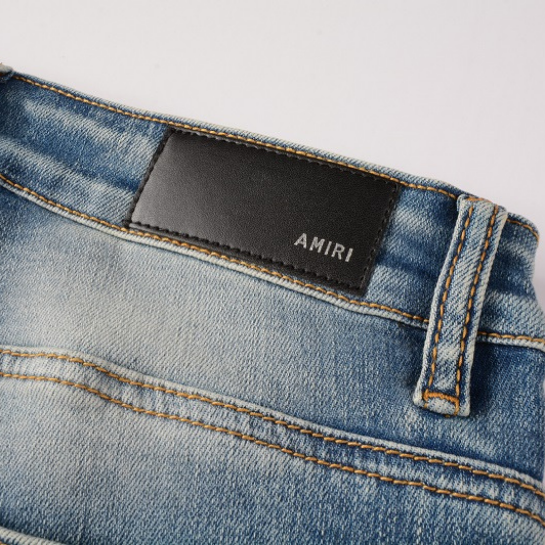 Jean Amr MA à éclaboussures de peinture