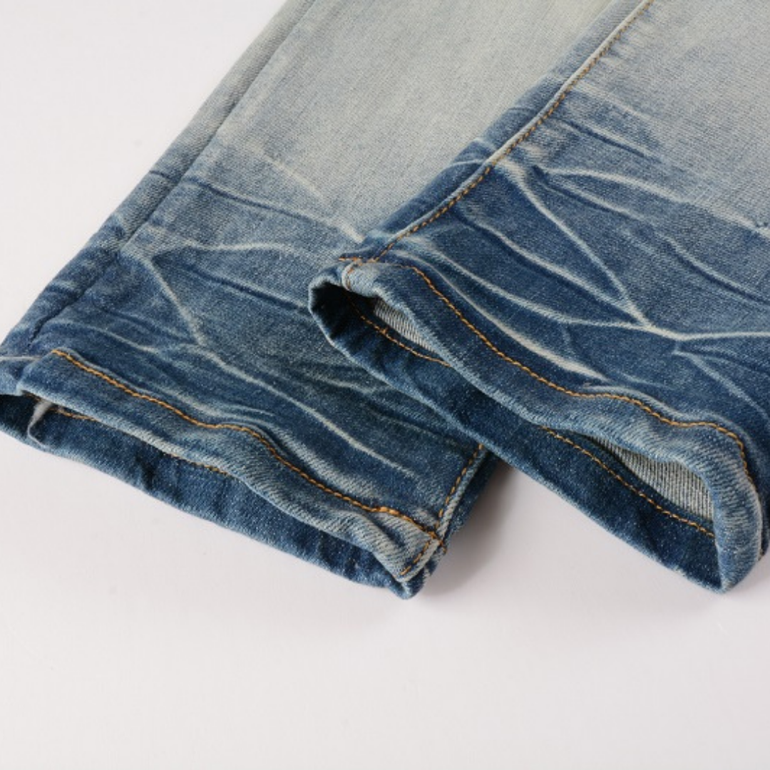 Jean Amr MA à éclaboussures de peinture