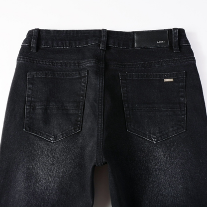 Jean noir à patchs déchirés Amr