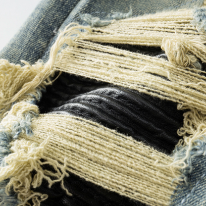 Jean Amr déchiré à patchs