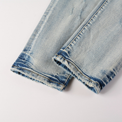 Jean bleu clair à dégradé violet