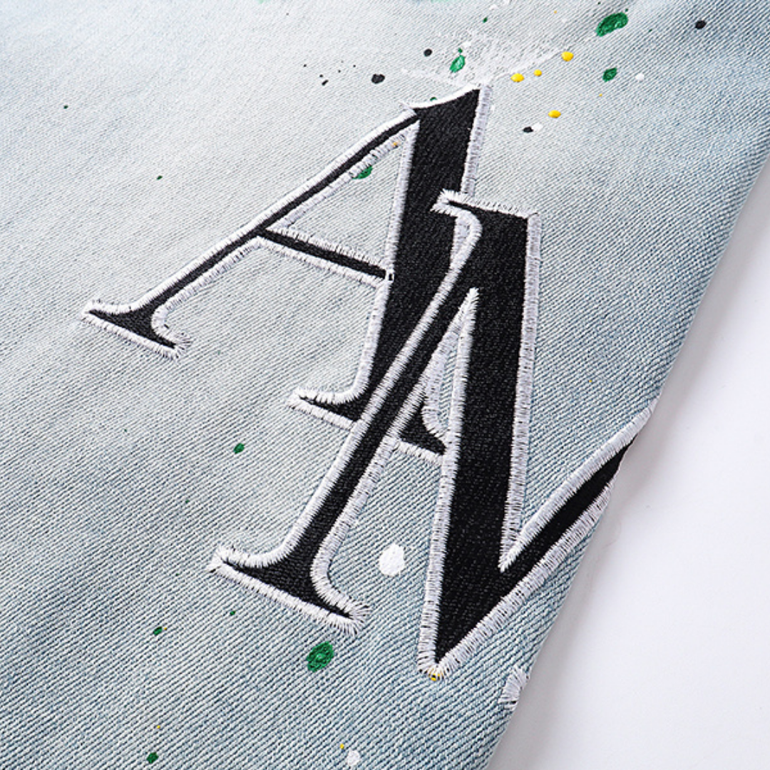 Jean bleu décalé Amr