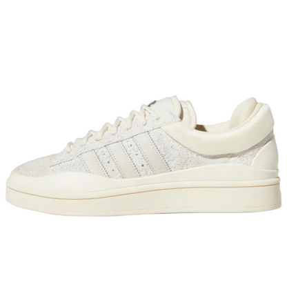 Campus Bad Bunny « Cloud White »