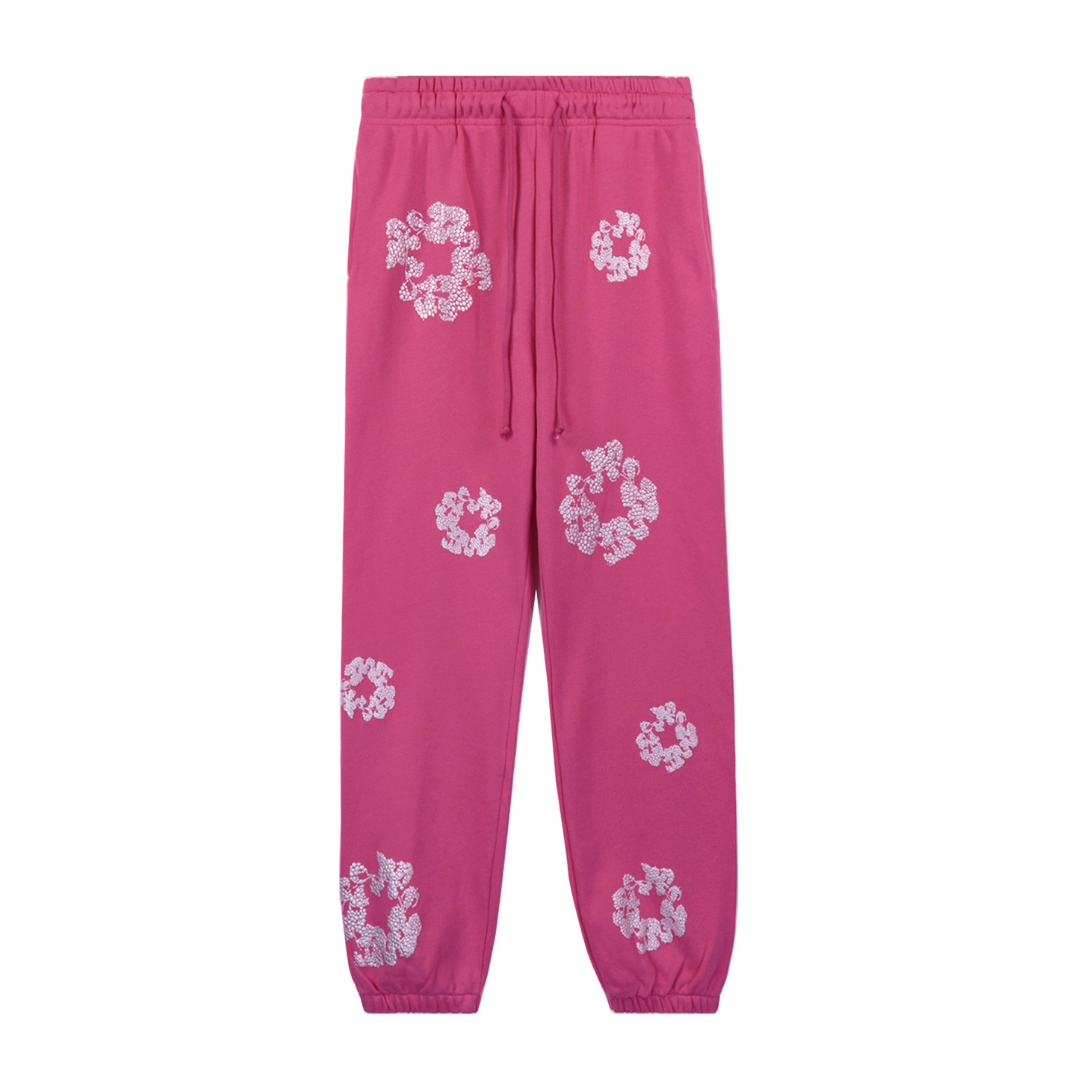 Pantalon rose en denim à gros diamants