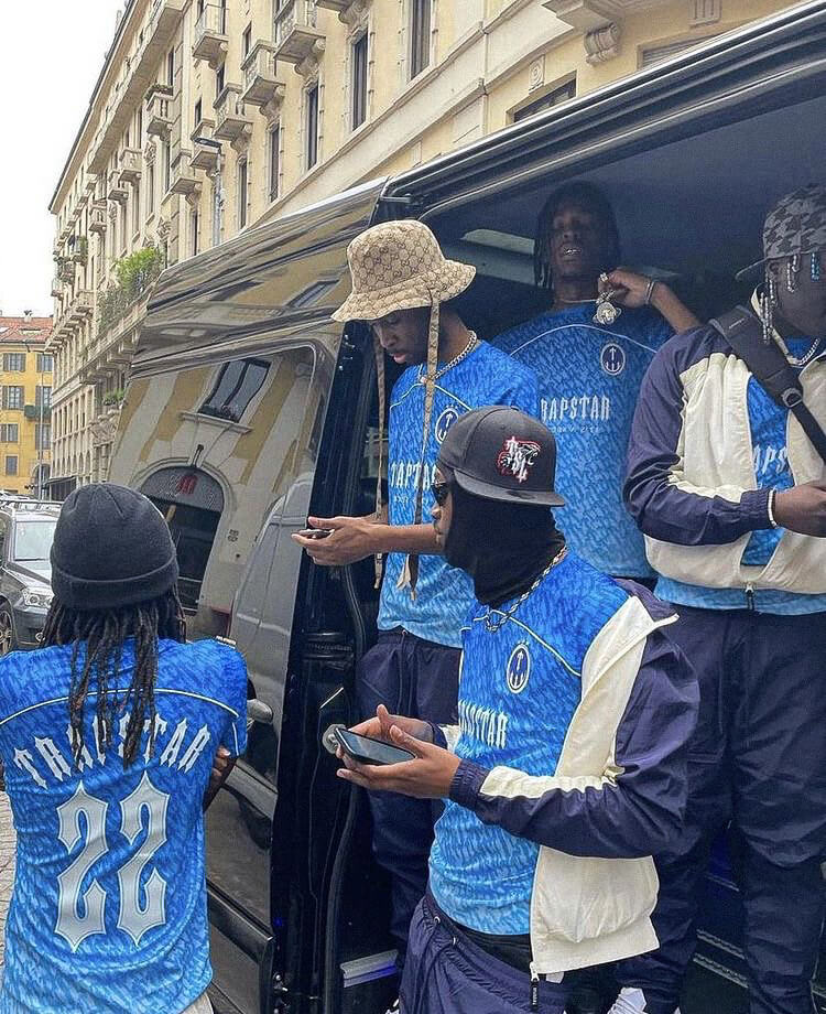 T-shirt bleu dégradé