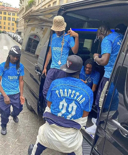 T-shirt bleu dégradé