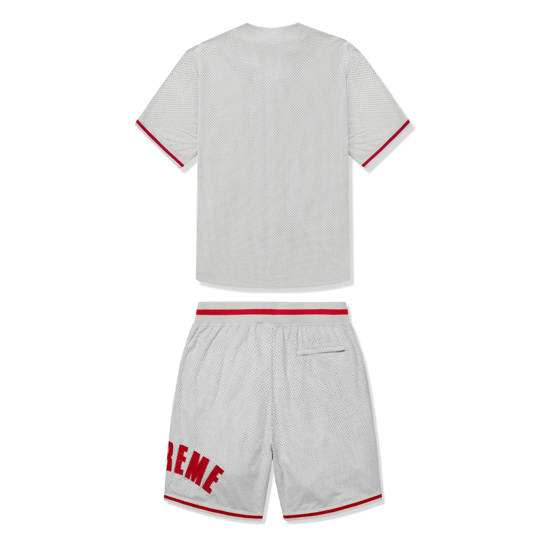 Ensemble short Supreme