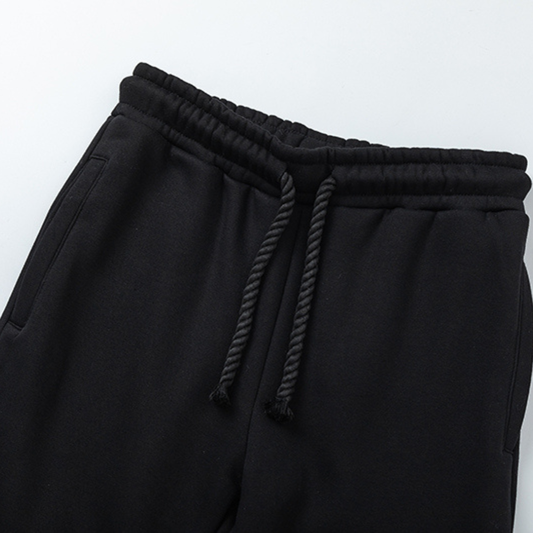 Survêtement Syna noir et rouge