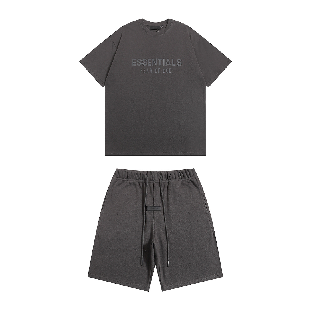 Ensemble court Essentials