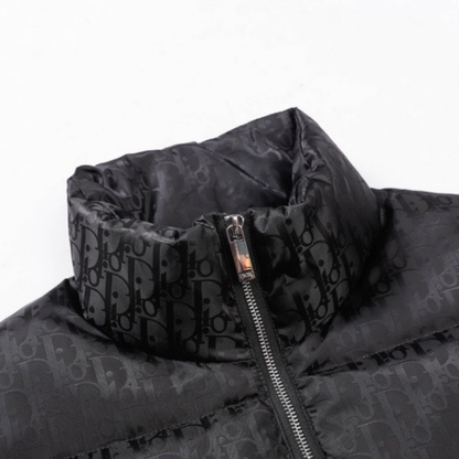 Veste noire monogrammée