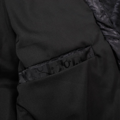 Veste noire monogrammée