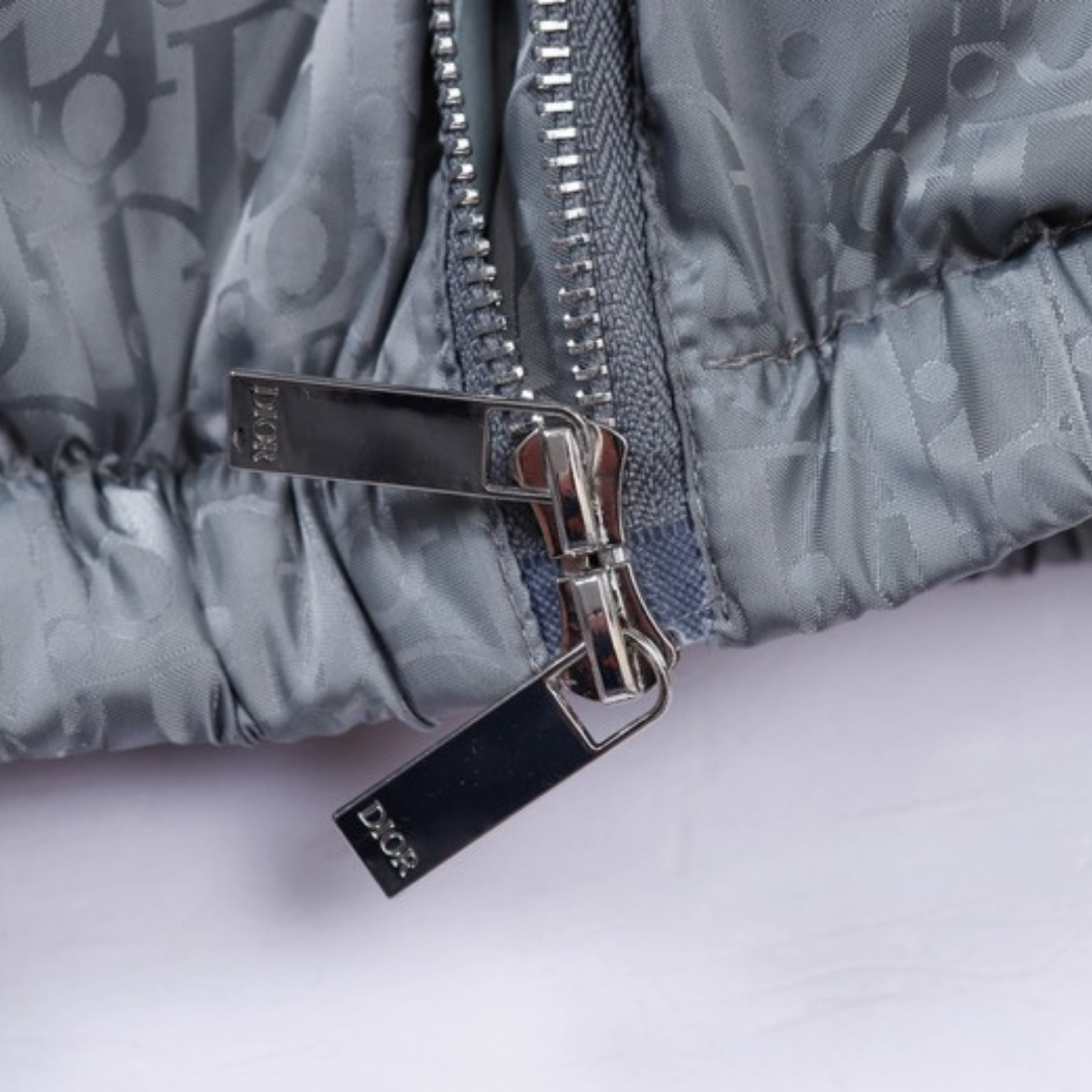 Veste grise monogrammée