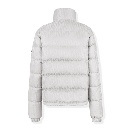 Veste blanche monogrammée