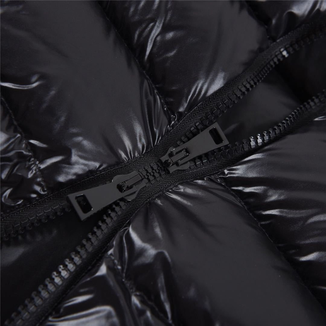 Gilet en duvet monogrammé pour femme