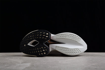 Zoom Alphafly NEXT% 2 Blanc et Noir 