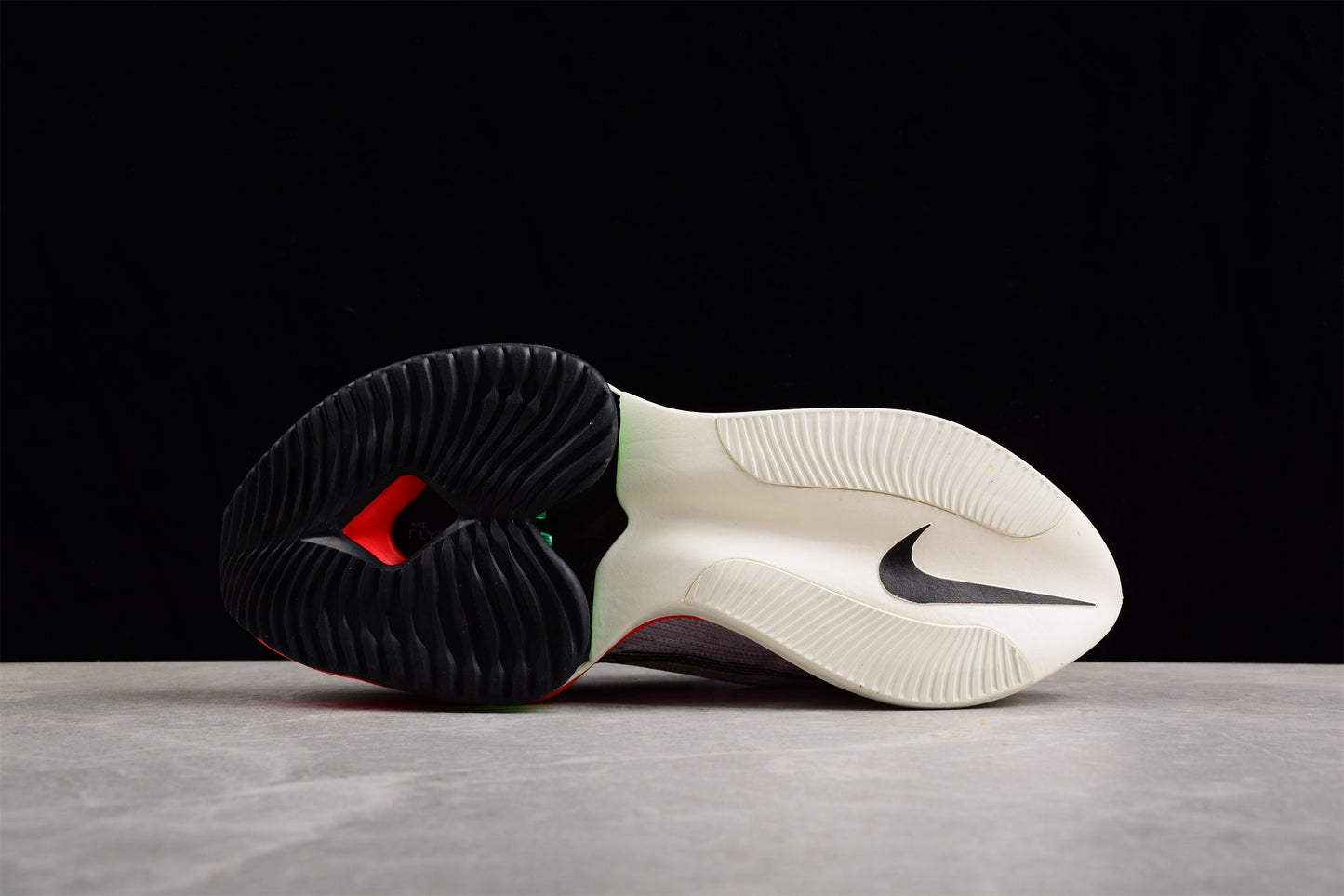 Zoom Alphafly NEXT% 2 Blanc et Rose 