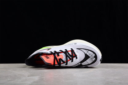 Zoom Vaporfly NEXT% 2 Blanc et Noir 
