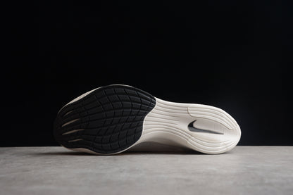 ZoomX Vaporfly NEXT% 2 Noir, Blanc et Jaune 