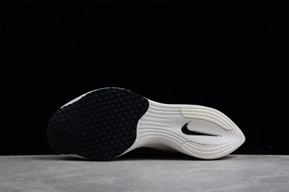 ZoomX Vaporfly NEXT% 2 Blanc et Noir