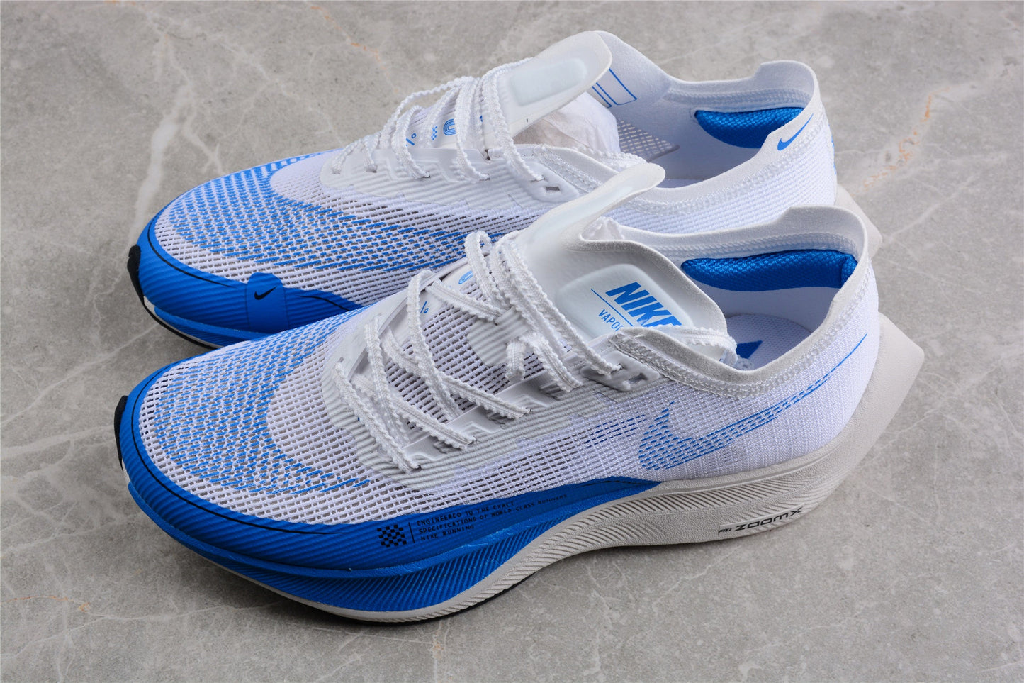 ZoomX Vaporfly NEXT% 2 Blanc et Bleu