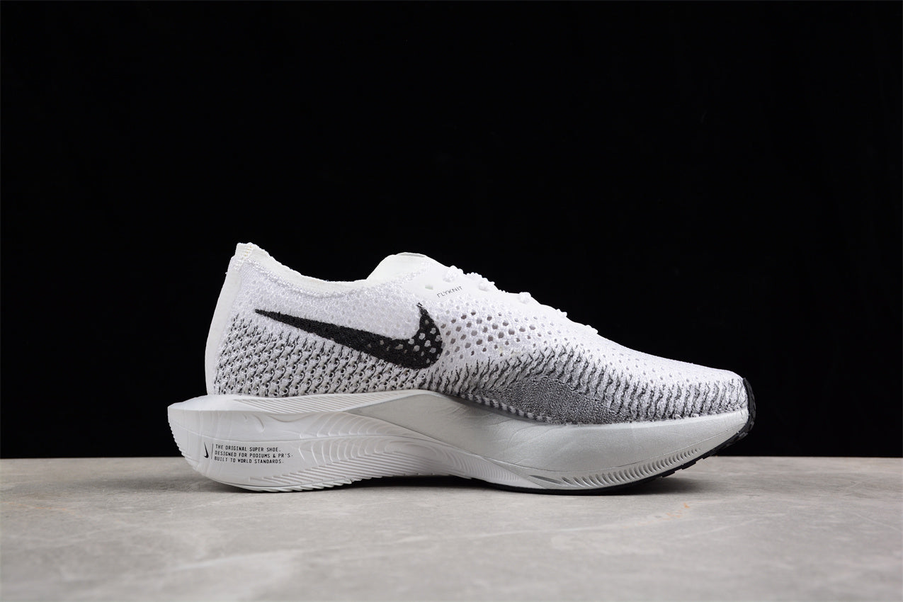ZoomX Vaporfly Next 2 Noir et Blanc 